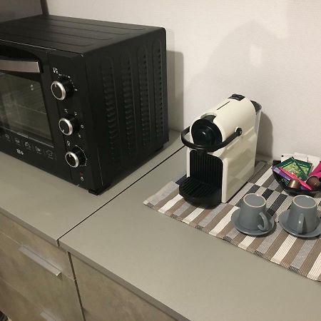 Saint-Pierre-le-Moûtier Charmant T2 Rdc Dans Residence Avec Parc Arbore מראה חיצוני תמונה